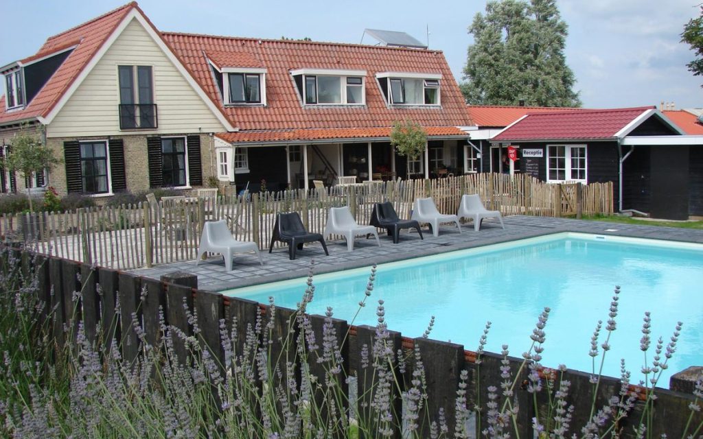 Groepsaccommodatie De Weyde Blick in Warns