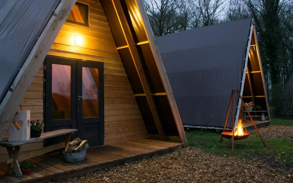 OutdoorCabinCamp in Grolloo